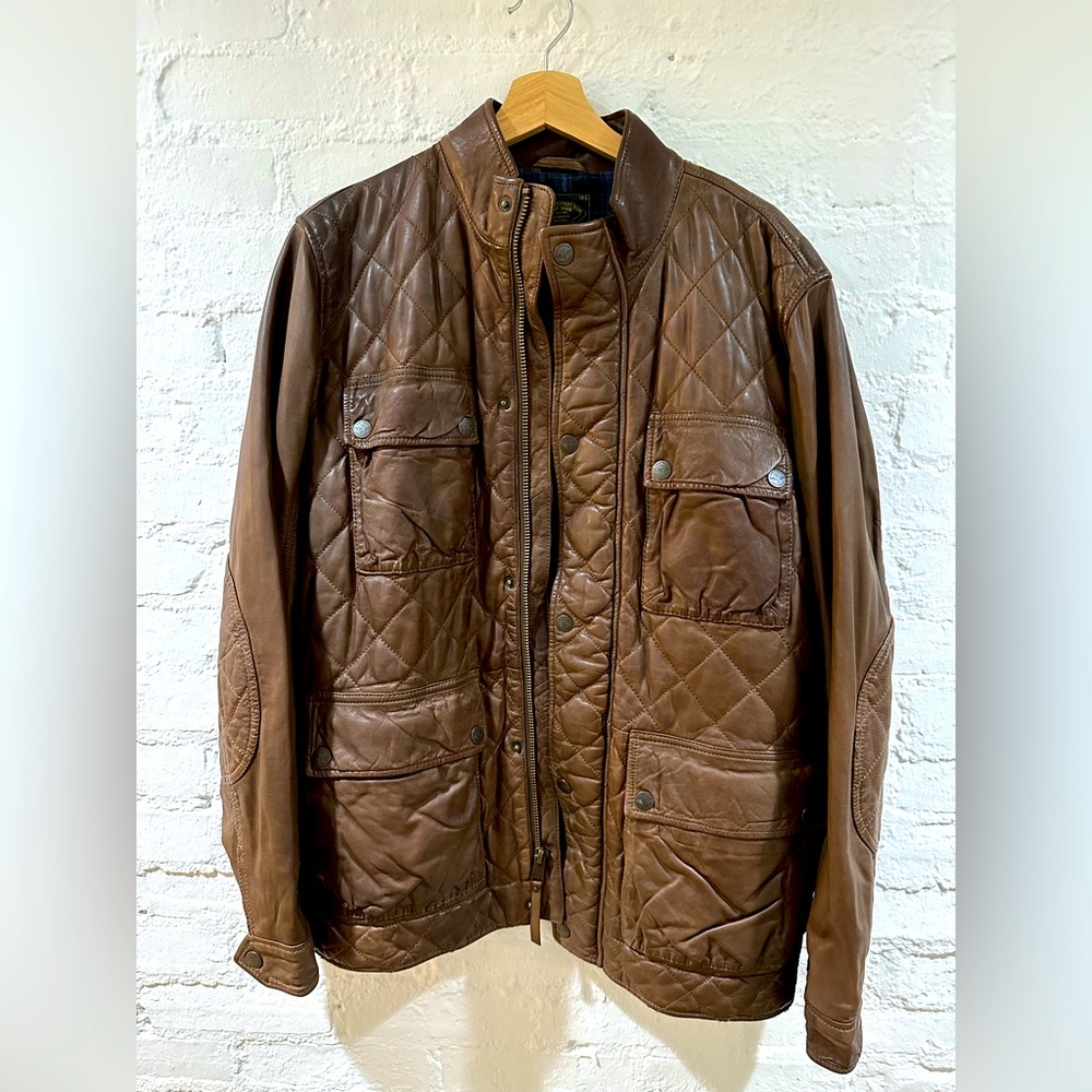 Vintage Lucky Brand Biker Leather Jacket. Men Large